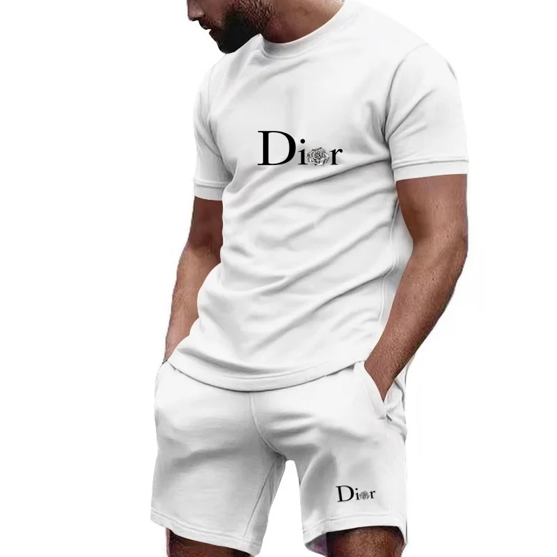 

Summer new-style men's short-sleeved T-shirts and shorts sets (such as those suitable for running and exercising).