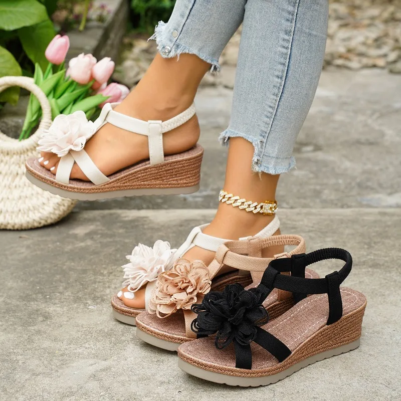 Summer New Flower Decor Wedge Casual Women's Sandals 2026 Fashion Hollow Out Lightweight Comfort Women Shoes  