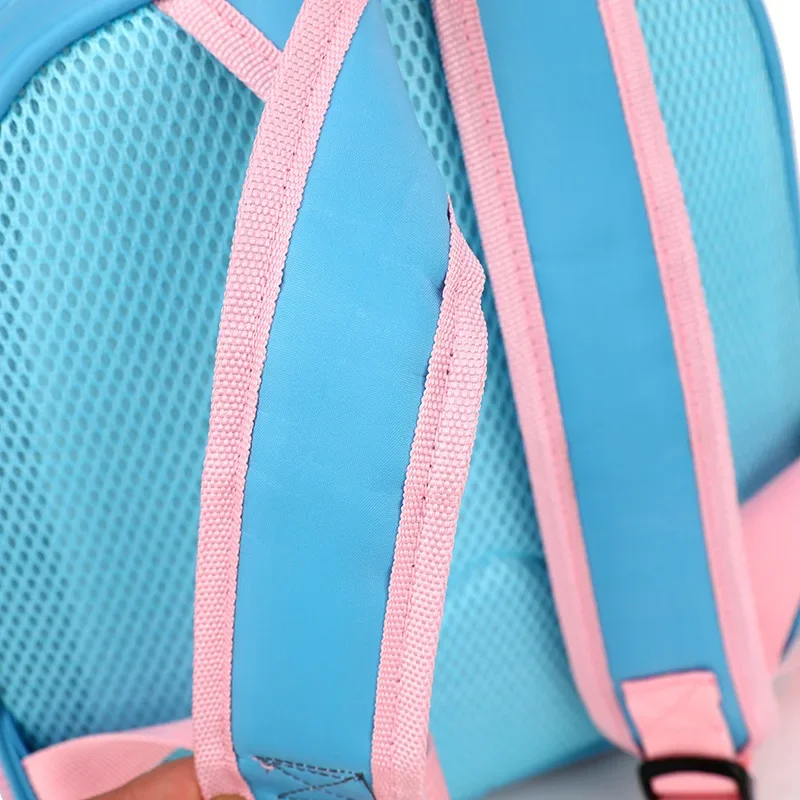 ديزني 2025 حقيبة مدرسية فروزن الابتدائية الجديدة للأولاد والبنات حقيبة ظهر كرتونية لرياض الأطفال حقيبة مدرسية لطيفة للفتيات