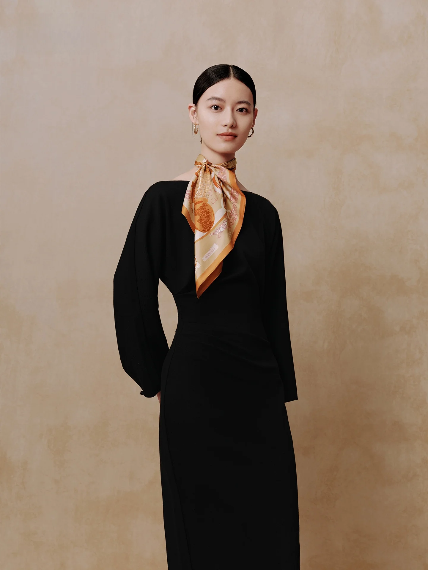 Echarpe-imprimee-double-face-enveloppante-ne-plus-chaude-soie-curling-ele-splendor-petit-carre-chinois-sle-faion-acce