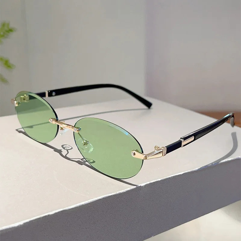 Personalisierte ovale Sonnenbrille im Retro-Stil für Damen und Herren, hochwertige Metall-Sonnenbrille, luxuriöse rahmenlose Sonnenbrille für Reisen, UV400-Sonnenbrille – Detail 16