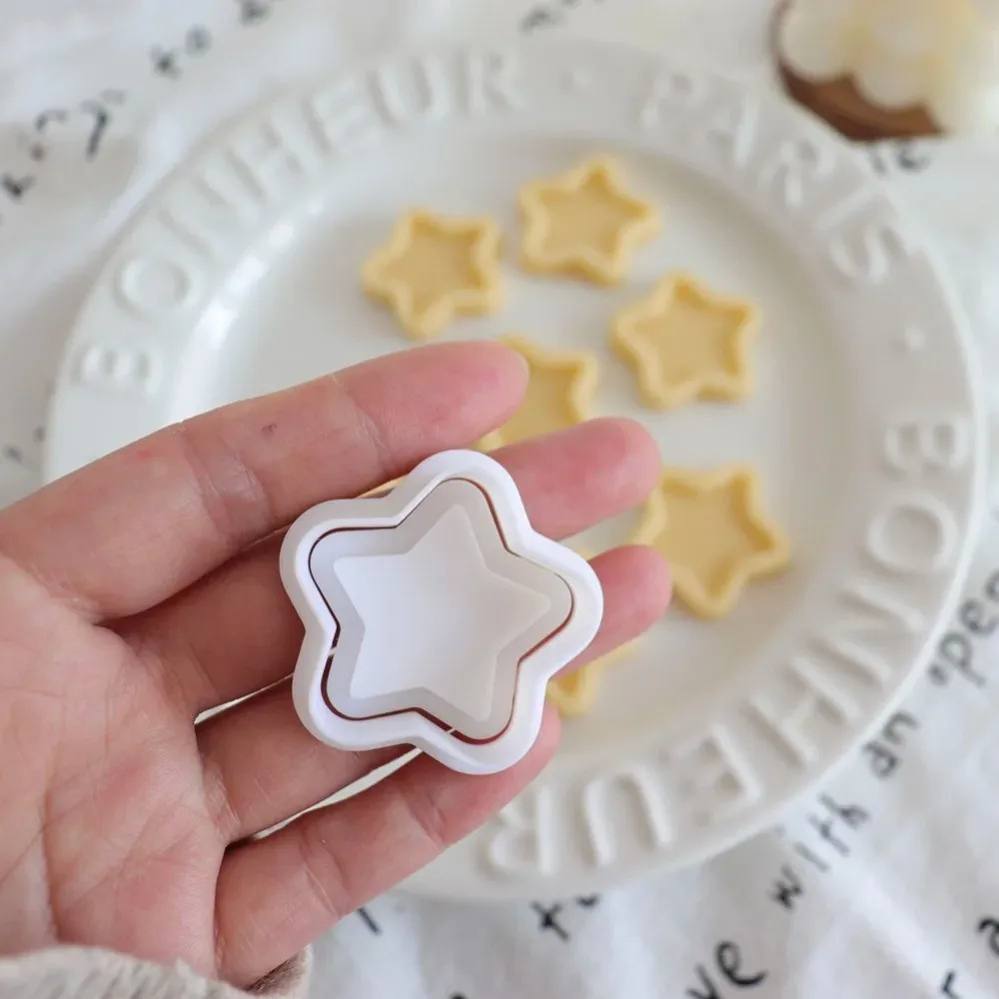 Cute Stars Cookie Cutters Cartoon Cake Biscuit Mold Cookie Stamp Kitchen Baking Pastry Bakeware Dessert Supplies