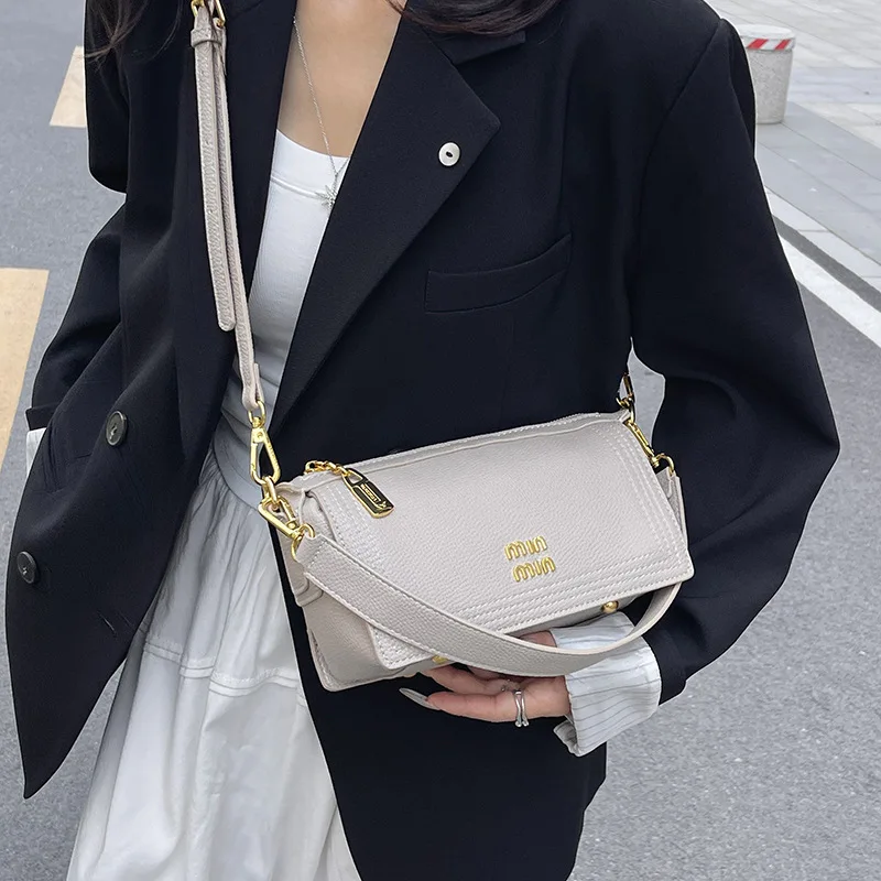 

2025 Unique Handheld Crossbody Bag for Women Minimalist Shoulder Crossbody Purse Fashionable Handbag