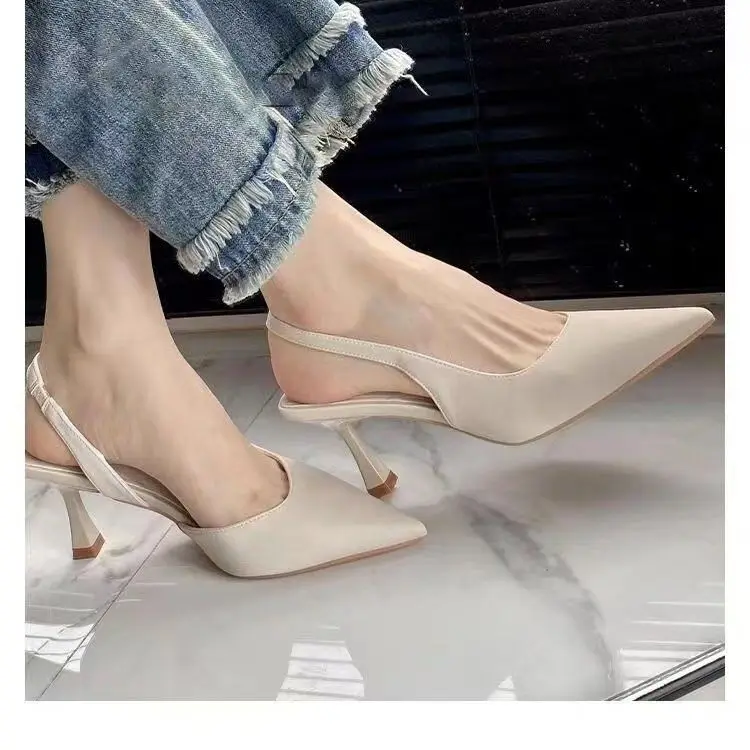 New Luxury High Heel Women\'s Sandals Shallow Mouth Lacquer Leather Baotou Super High Heel Style Pointed Fashion Women\'s Shoes