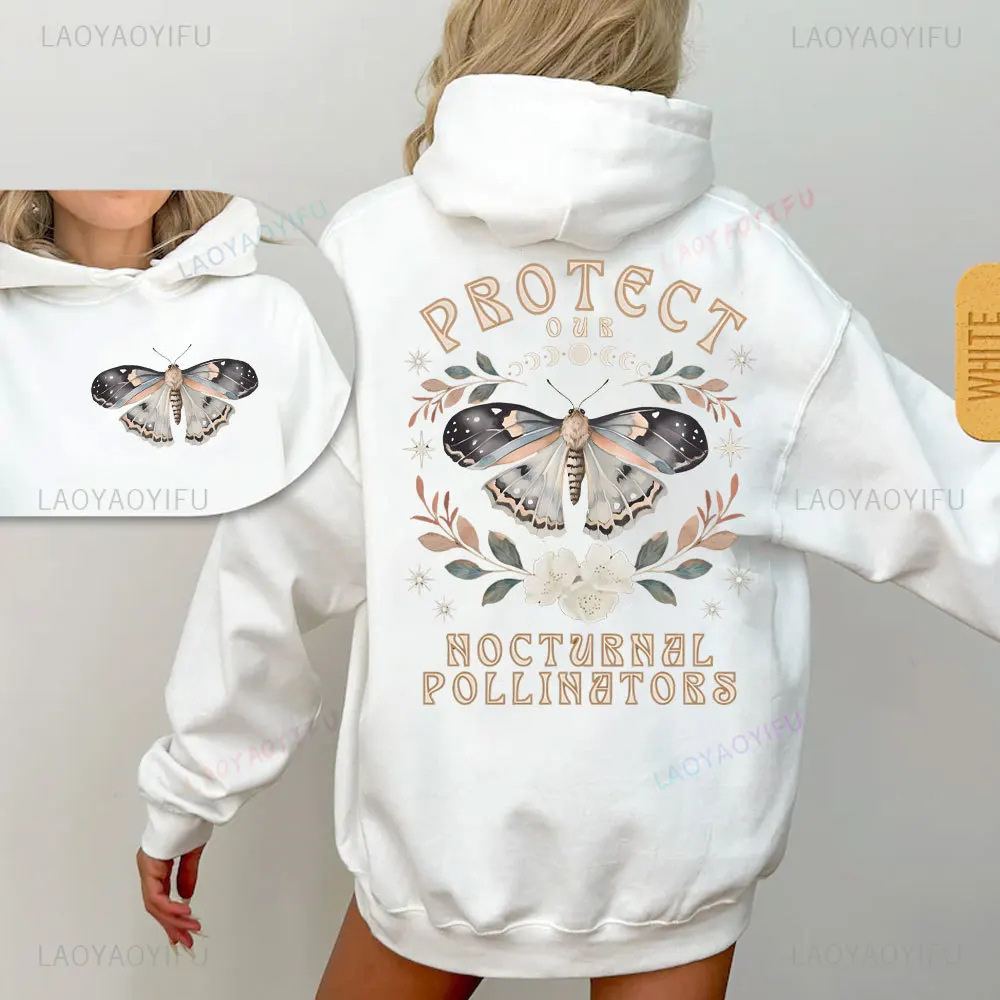 เสื้อฮู้ดดี้ลายแมลงปอที่บินกลางคืน สำหรับนักธรรมชาติวิทยา คนรักพืชพรรณในบ้าน  ชุดเสื้อผ้าสไตล์วิมีโกธ ปกป้องระบบนิเวศในท้องถิ่น เสื้อสเวตเชิ้ตสีเอิร์ธโทนสำหรับผู้หญิง