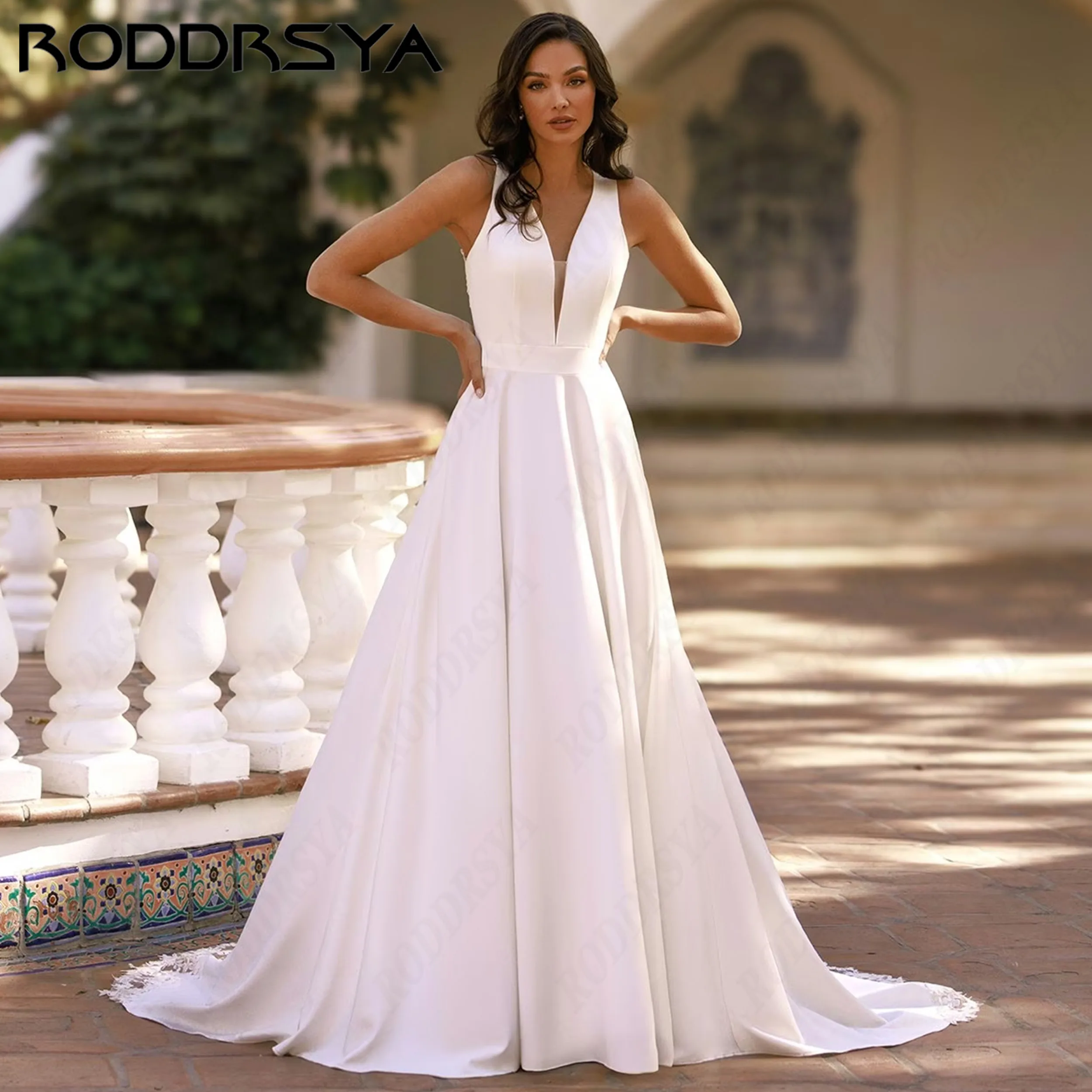 RODDRSYA Vintage A-line V Neck Wedding Gown Soft Satin Customized Lace Appliques Bridal Dresses Court Train Vestidos Noiva