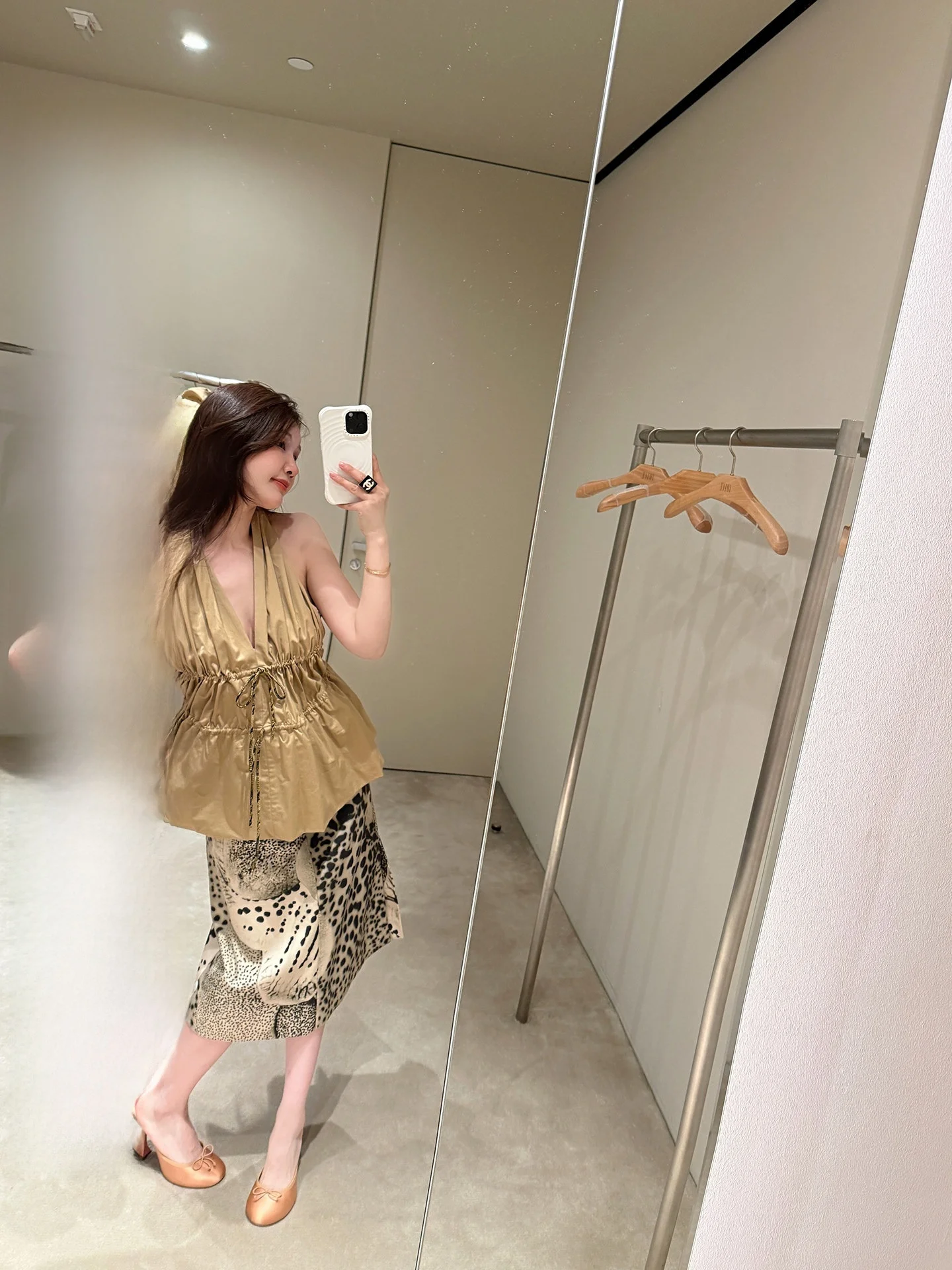 

Сексуальный летний топ-жилет для женщин: новинка, хлопок, свободный крой, тонкая модель, повседневная одежда