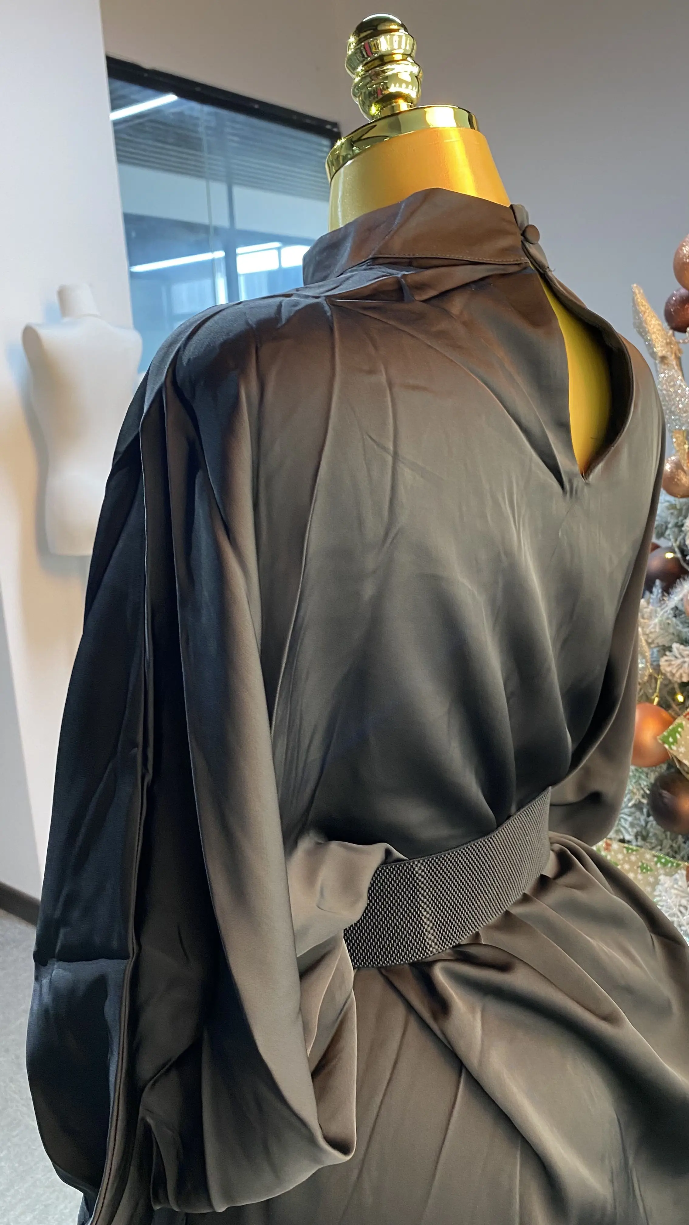 Vestido de noite luxuoso Dubai 2025: vestido Eid preto elegante para aberturas de verão-GZXX395