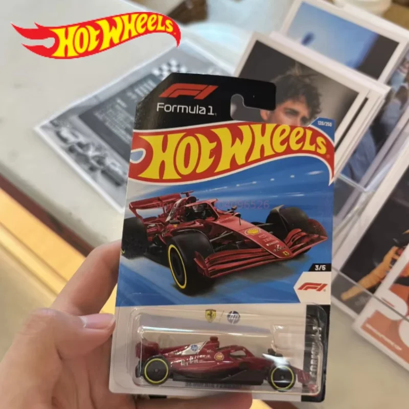 

Оригинальные коллекционные модели Hot Wheels 2026 F Case Series: Ferrari F1, Lamborghini, Honda Civic. Литые машинки-сюрпризы в подарок.