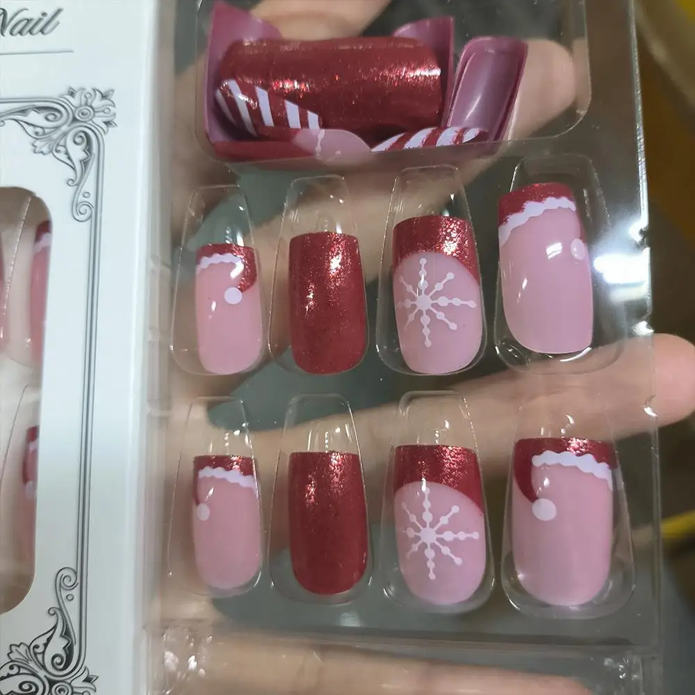 24 Stücke Weihnachten Rot Glitter Gefälschte Nägel Weihnachten Hut Weiße Schneeflocke Streifen Design Drücken Sie Auf Nagel Kurze Quadratische Weihnachten Falsche nagel Tipps