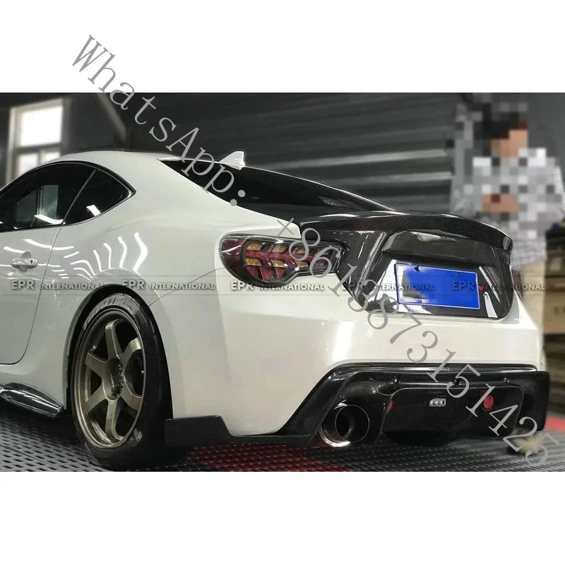 

Suitable 86 EPA-Style Carbon Fiber Rear Trunk Lid