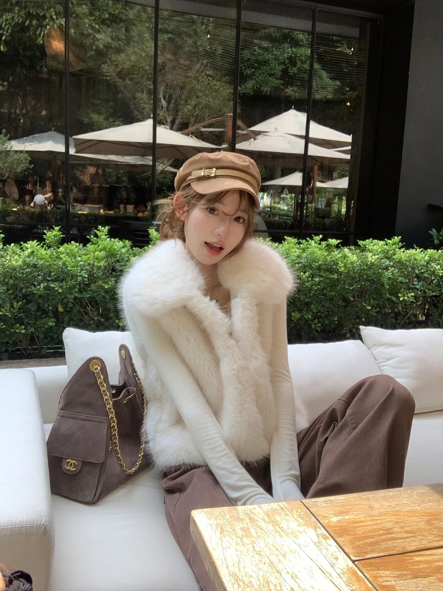 

White Lamb Fur Vest Women's Outerwear Winter 2025 New Sle Layered Coat Commute Sle Zipper Closure Regular Length