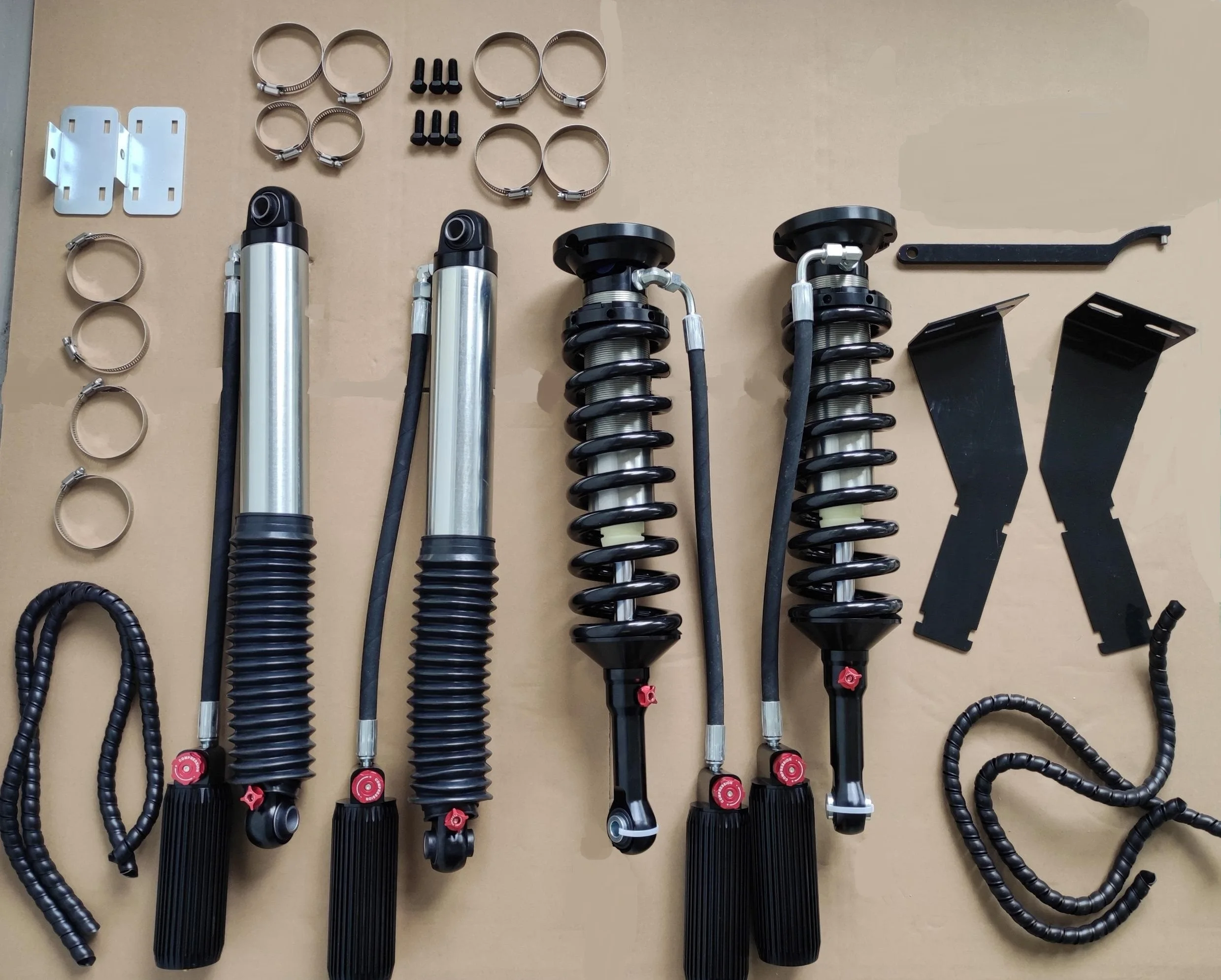 

LODshock High Quality Height Lift Off-Road Racing Coilover Kit for HILUX VIGO With 32 Level Soft To Hard Adjustable Damper