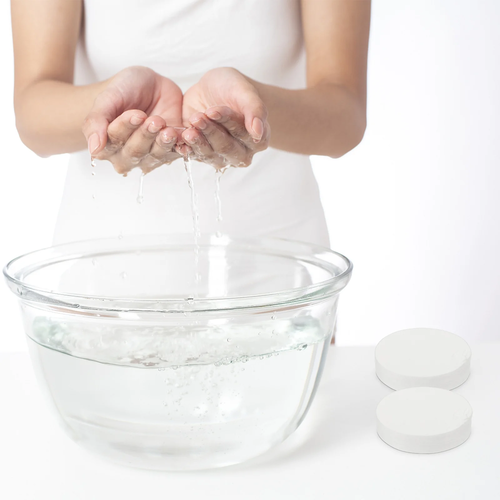 

6Pcs Disposable Compressed Cotton Towels Portable Soft Wipes Tablets for Travel Outdoor Sports Camping Hiking Use