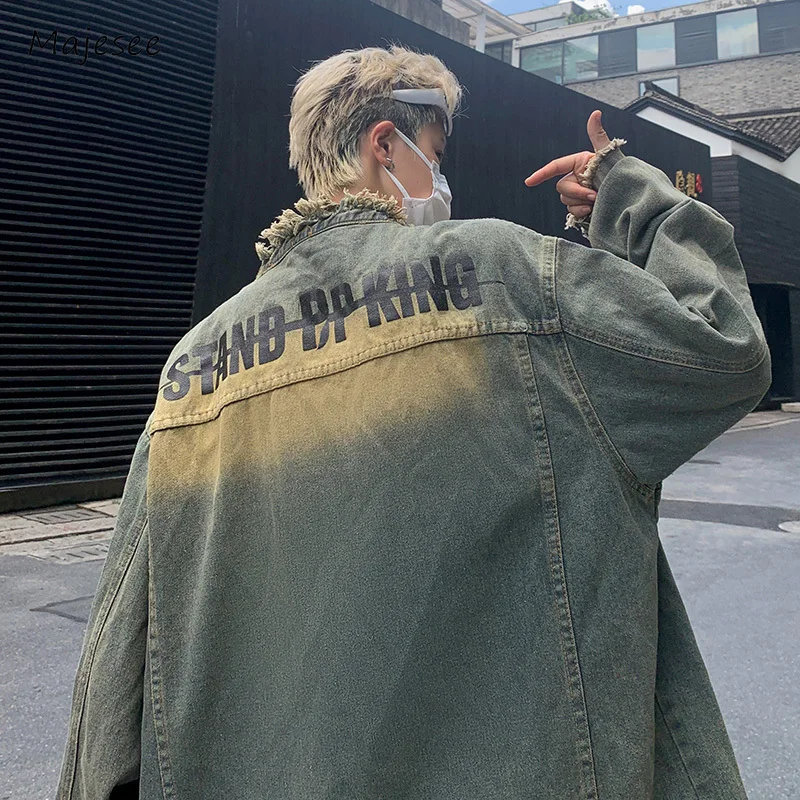 Japanische Jeansjacken für Herren, Vintage-Stil, rauer Rand, cooles Buchstaben-Design, hübsch, Harajuku, gewaschen, modisch, Herbst-Outwear, College-Ins