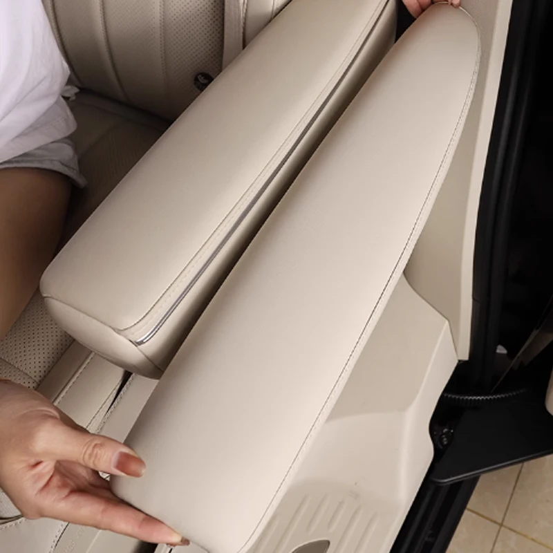 

For Voyah Dream 2025 Second Row Armrest Cover Protective Case Automotive Interior Supplies Car Modification Accessories