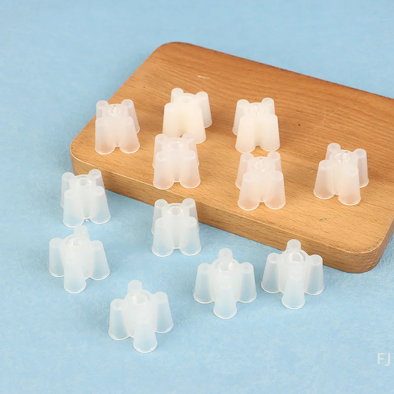 4/8/12 Piece Sewing Machine Thread Adapters, Plastic Cone Spool Holder, Essential Sewing Equipment