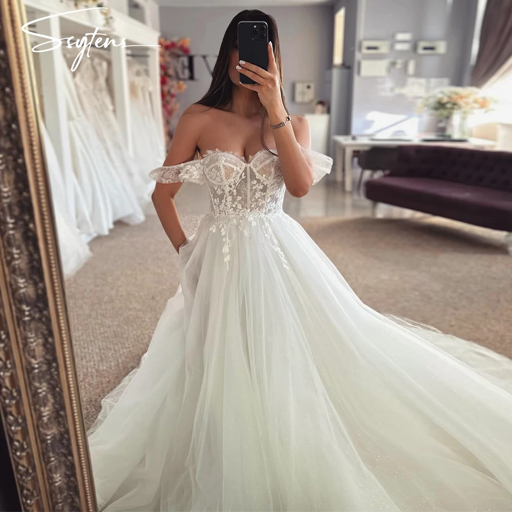 

Chic Lace Tulle A Line Wedding Dresses Off the Shoulder Bridal Gown 2024 Sweetheart Corset Back Bride Party Dresses For Women