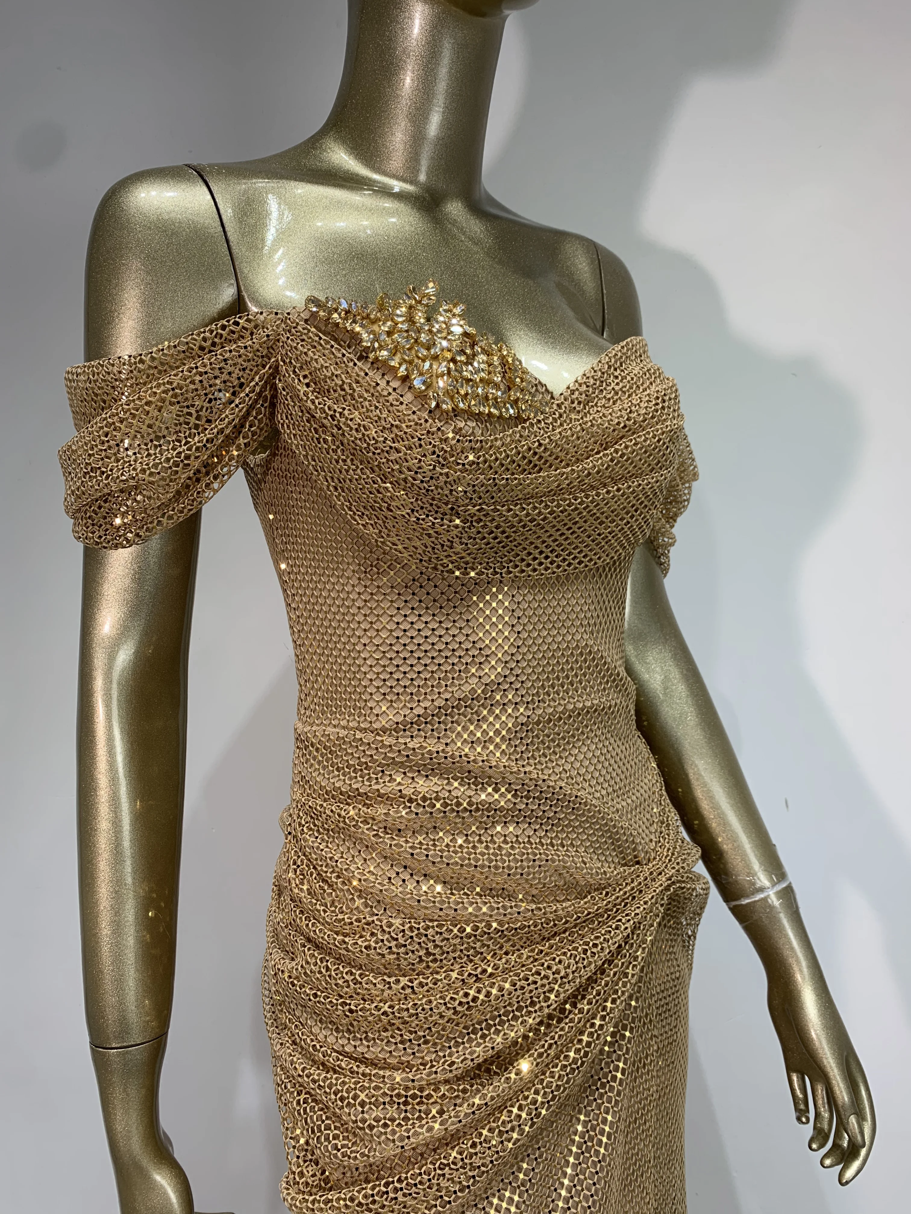 Women Celebrity Sexy Off Shoulder Diamonds Net Sparkly Gold Maxi Long Gowns Dress 2025 Elegant Evening Party Club Vestido
