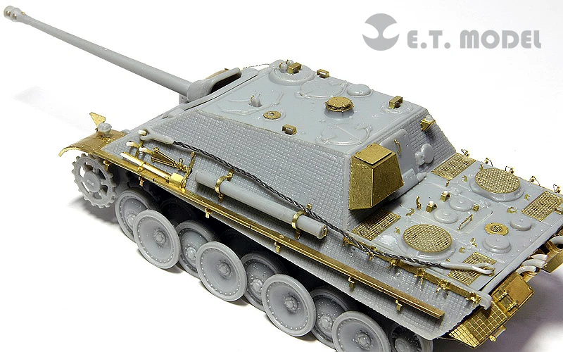 

ET MODEL E72-011 WWII German Jagdpanther Early Production Photo-Etched Part For DRAGON Kit (No Tank)