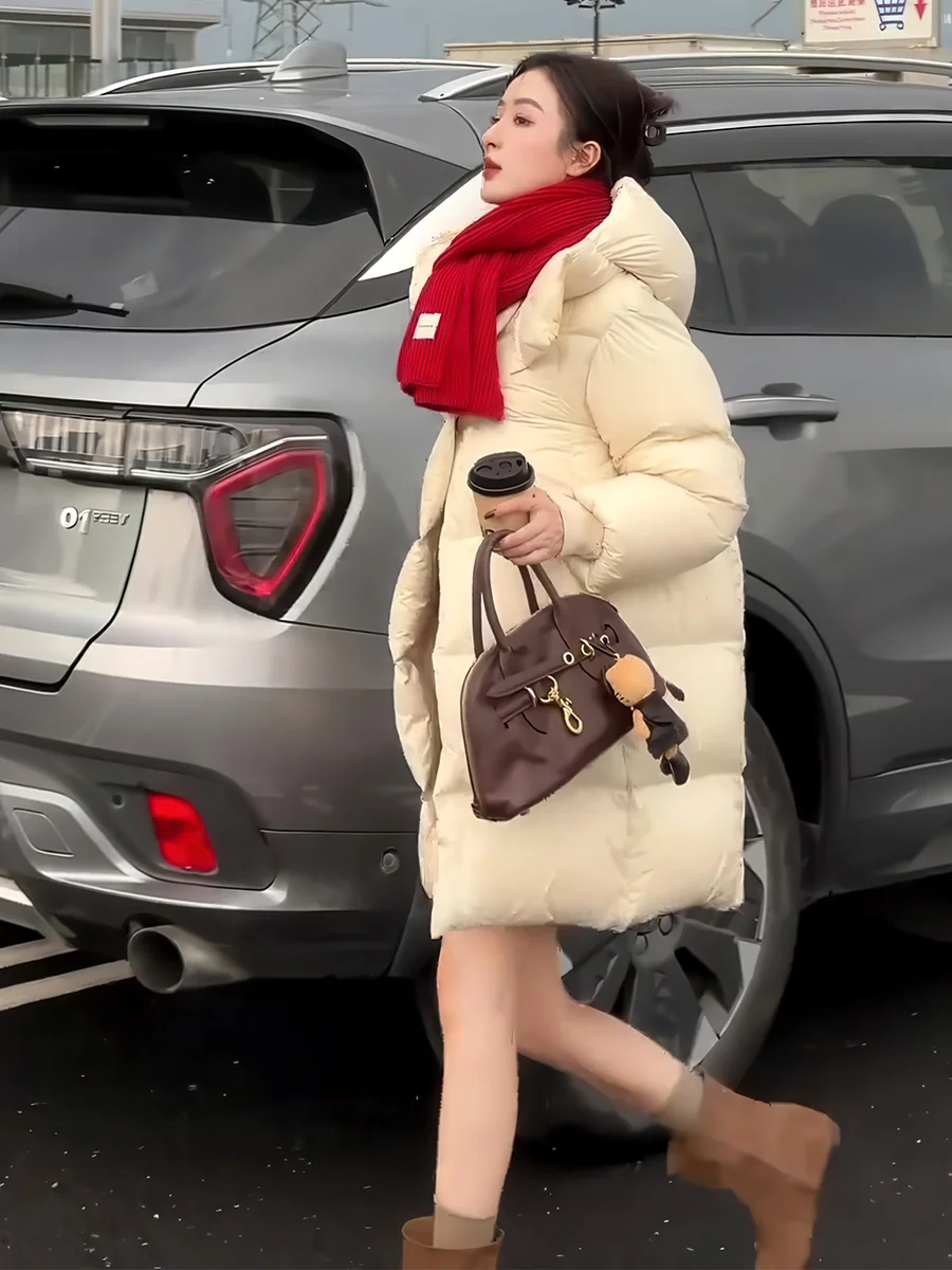 Thiened Jaet de longitud media con capucha para mujer, abrigo cálido Beige para invierno, nuevo abrigo de pan hinchado Sle, prendas de vestir exteriores de corte recto