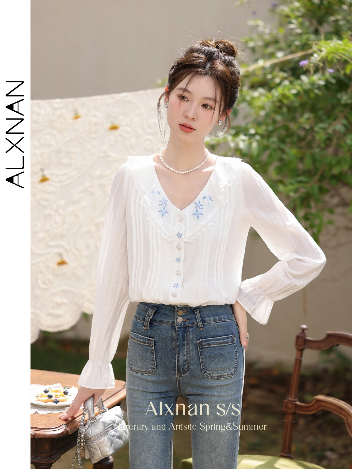 ALXNAN V-neck Embroidery Casual Shirts & Blouses 2024 Spring New Womens Long Sleeve Tops Off White Blouse Woman Clothing L33835