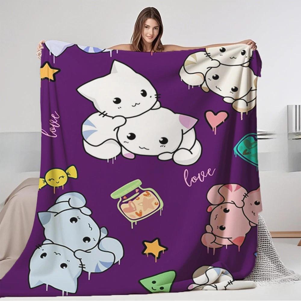 

Practical Flannel Cozy Blanket Kitties And Candy Feline Simple Modern Weighted Blanket Bed Scarf Wrinkle-resistant Ultra-soft