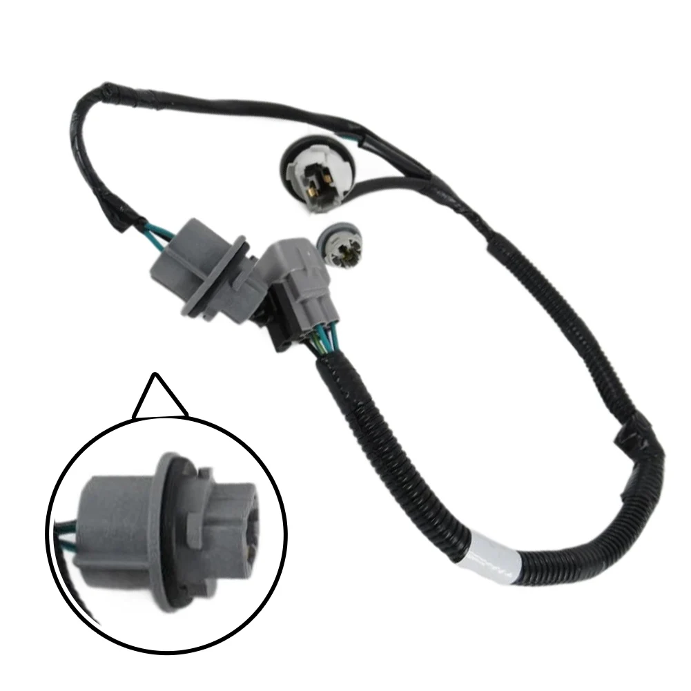 

Car Taillight Bulb Holder Base Connection Wiring Harness Tail Light Socket Cable 81555-0C070 For Toyota For Tundra 2007-2013