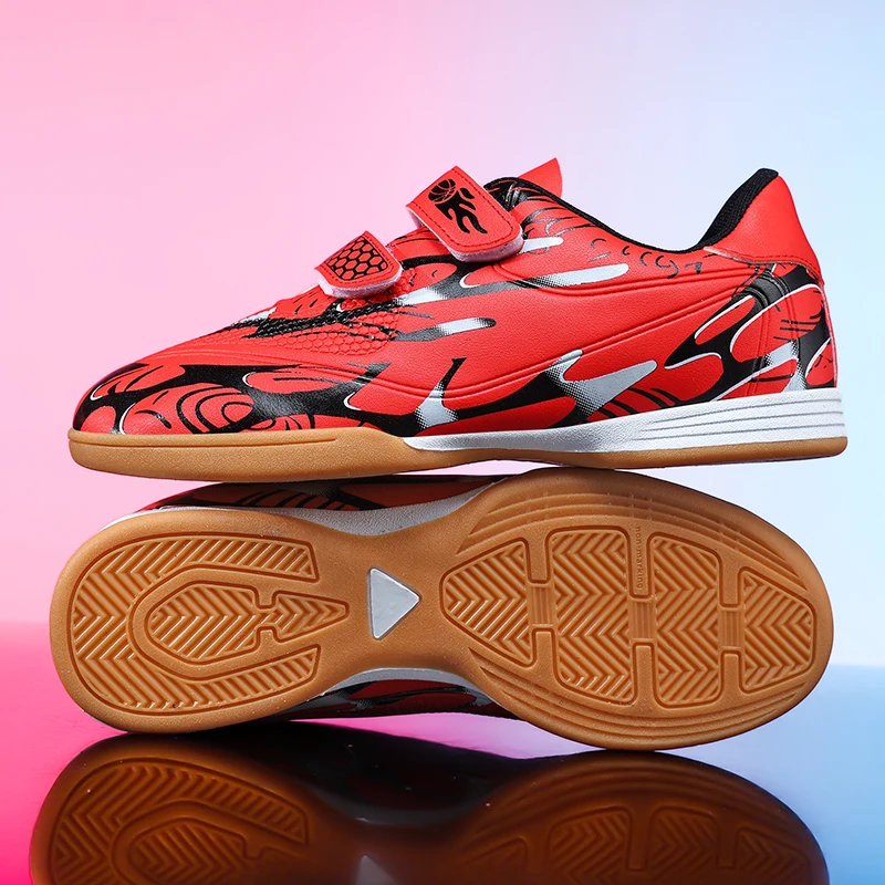 

New Men Kids Football Boots Ultralight Match Grass Boys Professional Soccer Shoes Cleats Non-Slip Training Shoes Drop Shipping