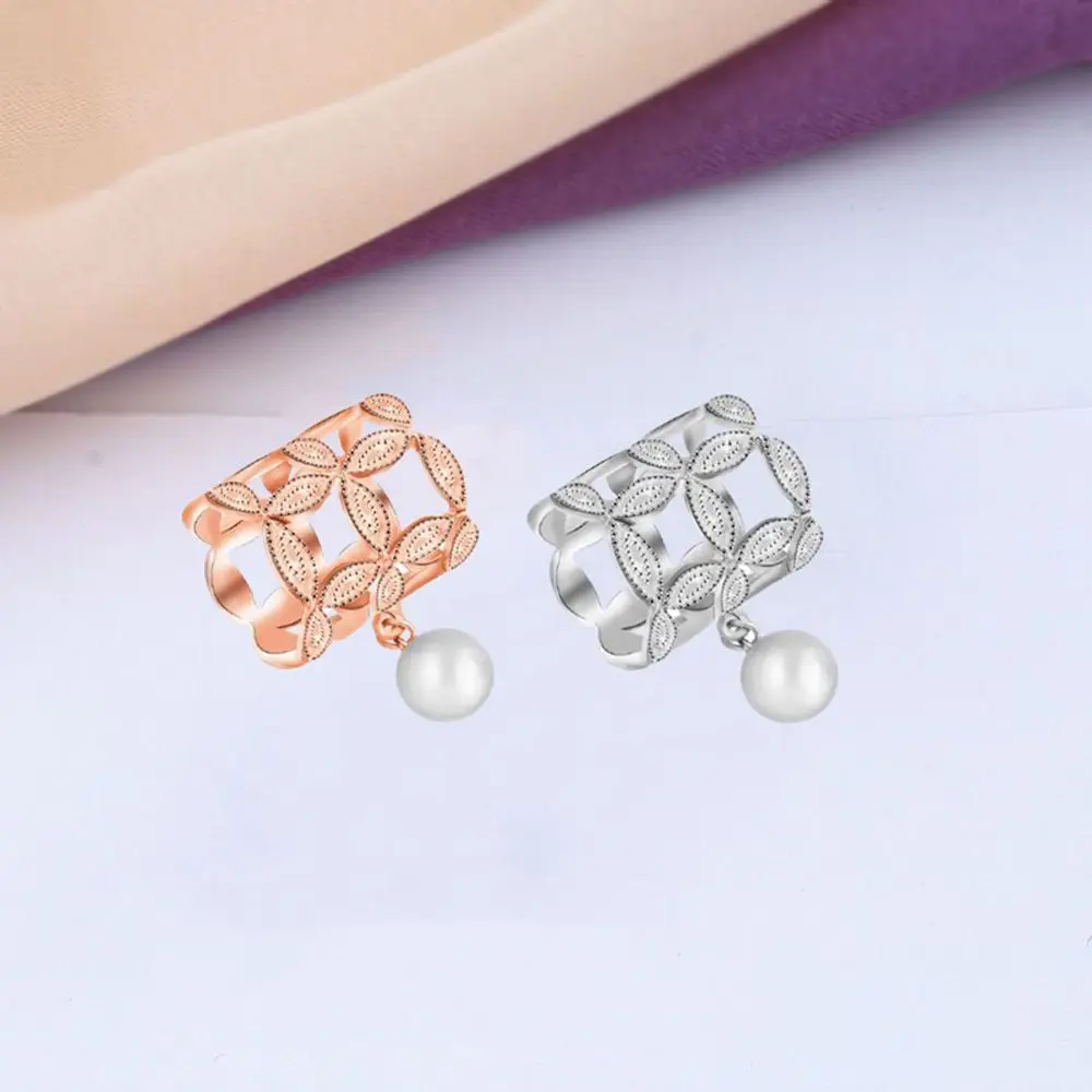 Simple Fashion Heart Metal Elegant Clothing Accessory Women Brooches Pearl Scarf Buckle Shawl Buckle