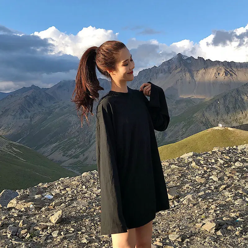 

2025 New Long shirt new women's Fashion Top size Korean O-neck long sleeve White Black T-shirt