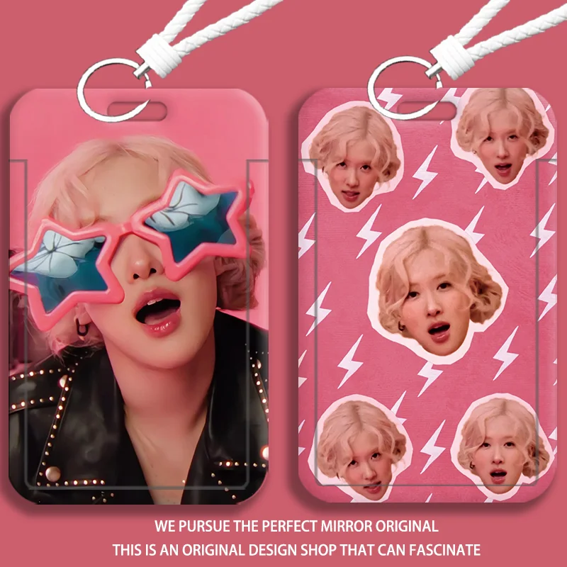 Roseanne Park Fashion Card Keychain Women Apt Card Sleeve Fashion Friends Kids Gift Keychain Pendant Card Holder Ornament