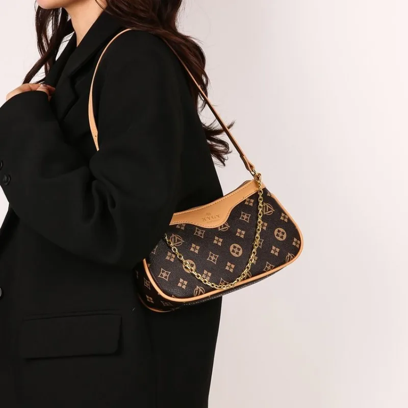 

Simple Woven Diaper Bag Women's Bag Backpack Salon Visit Minimalist Exquisite Chic Versatile Elegant Stylish Practical Organized