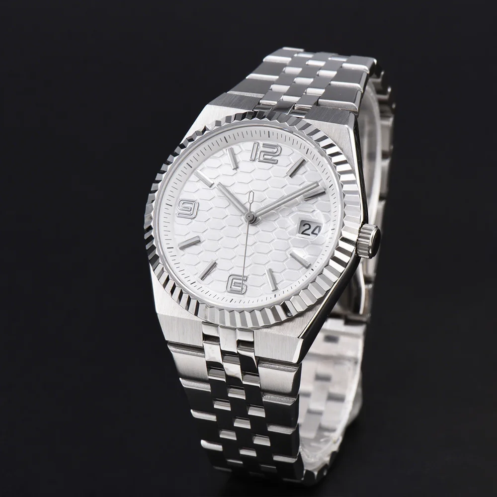 

Automatic Mechanical Watch NH35 Movement 39.5mm Stainless Steel Case Sapphire Glass Blue Luminous Dial 30M Waterproof Wristwatch