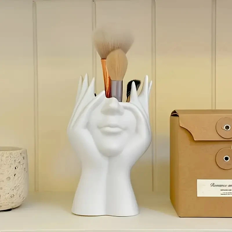 Human Body Pen Holder 2