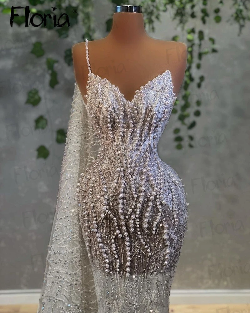 Two Designs Luxury Party Dress Sparkle Sequins Long Cape Sleeve Evening Dresses With Full Pearls 2023 Bridal Gowns Custom Made