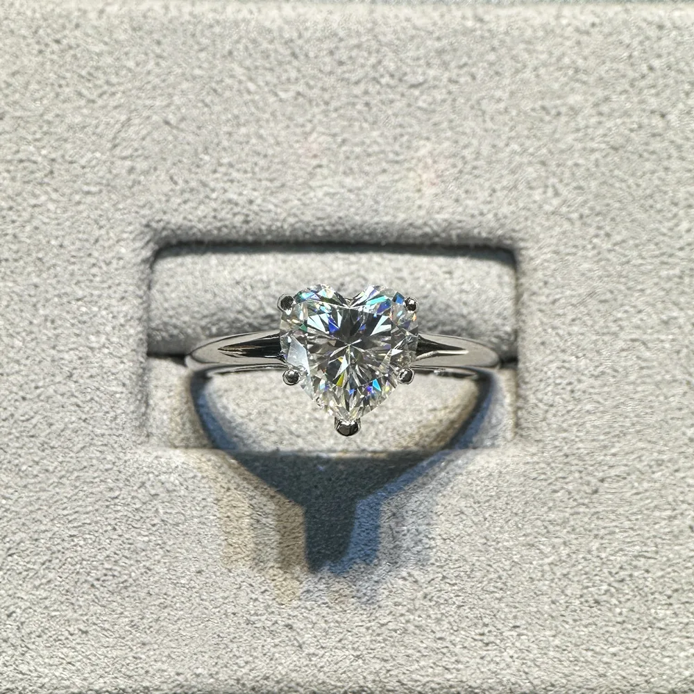 

Queen Heart 2ct Moissanite Diamond Ring 100% Real 925 Sterling Silver Party Wedding Band Rings for Women Engagement Jewelry Gift