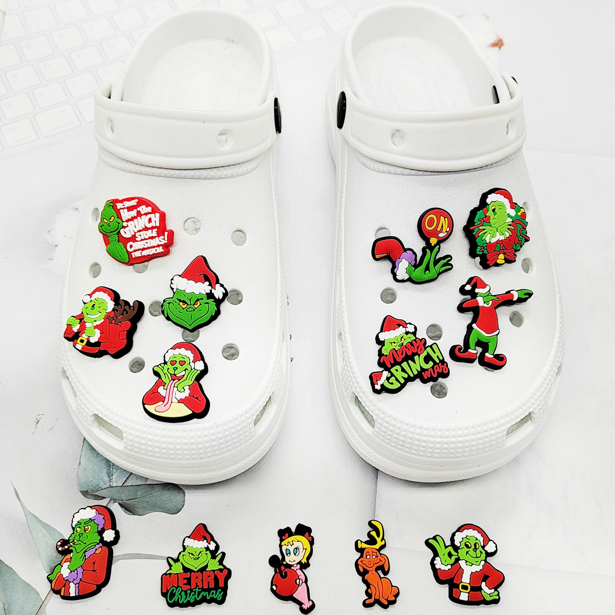 1pcs Christmas Cartoon Series shoe Charms Designer for Shoe Charms Accessories for Classic Clog Kids Gift Hot Sale