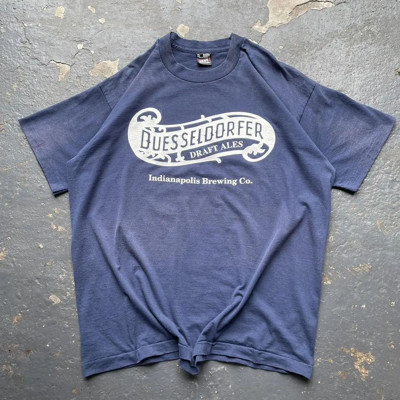 t-shirt-creativa-a-maniche-corte-con-scritta-in-inglese-leggera-tessuto-a-trama-alta-oversize-studio-wang-illness-220g