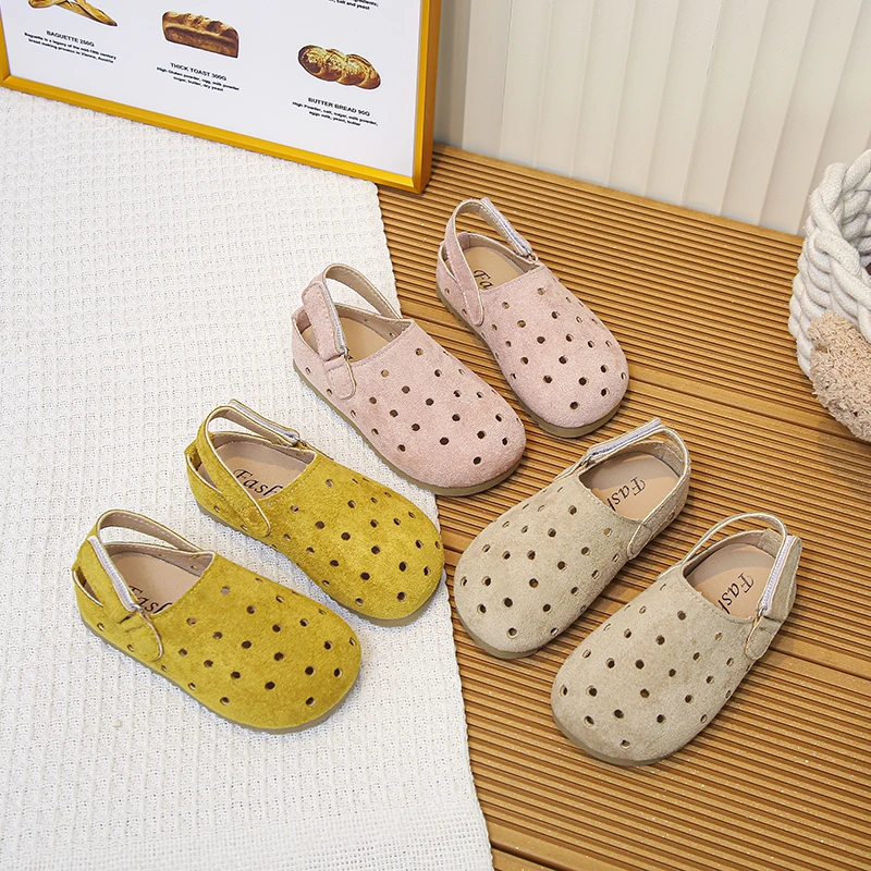 Girls Summer Flats Breathable Hollowed-Out Soft for Kids 2026 New Fashion Versatile Children Casual Sandals Non-slip Fashion