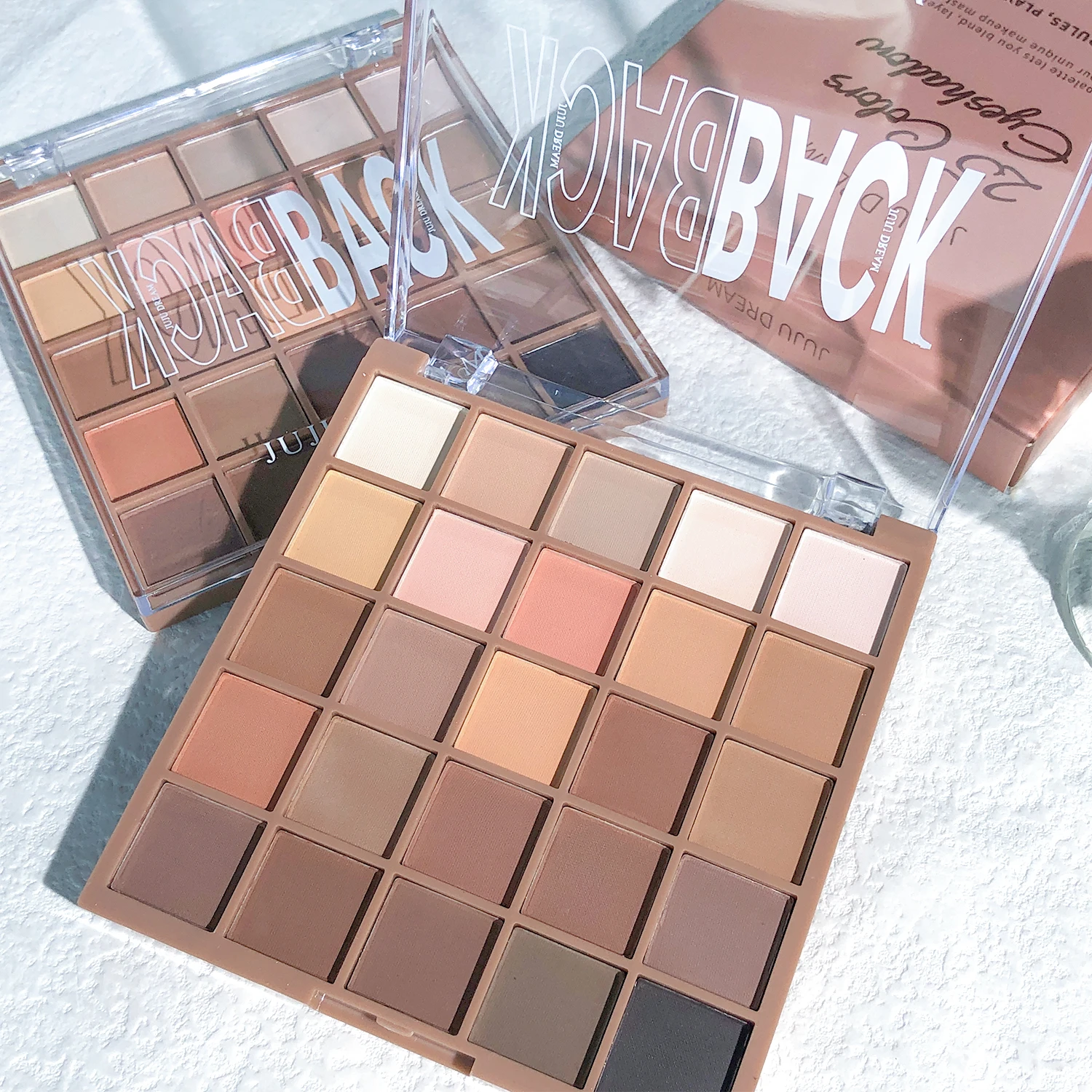 Eyeshadow palette in 25 colors, matte brown nude multi-color eyeshadow, high color rendering, waterproof and sweatproof, daily e