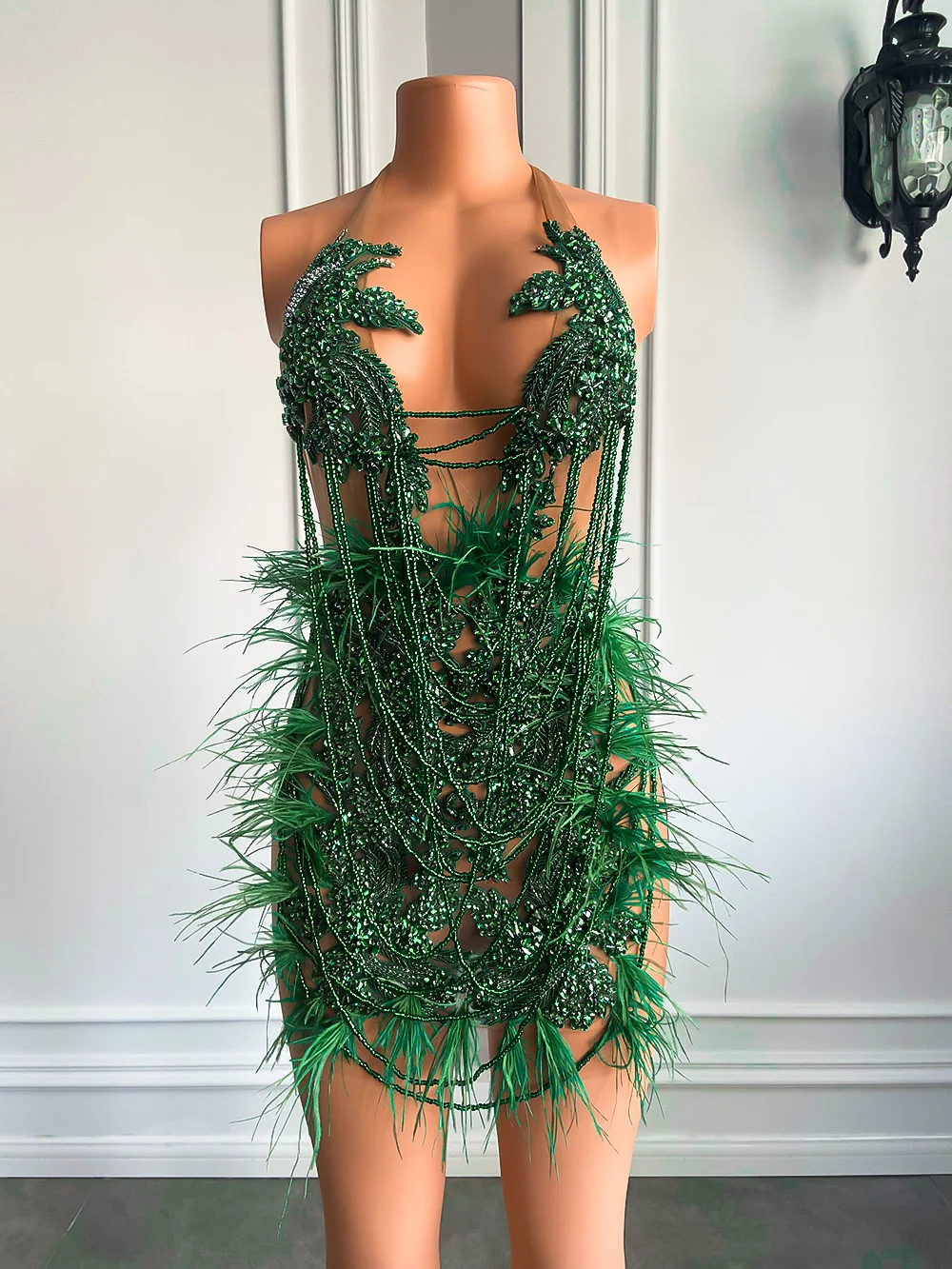 Vestidos de cumpleaños de lujo para mujer, brillantes, verde oscuro, diamante, Sexy, transparente, negro, pluma, niña negra, corto, graduación, 2023