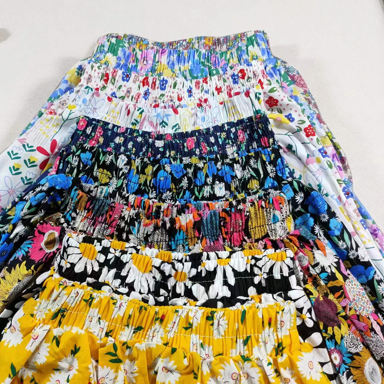 Mädchen-Rock aus Baumwolle mit Blumenmuster, Prinzessin, Hundert-Falten, süßer großer Mädchen-Tutu-Rock, elastische Taille, Minirock, Kinderrock – Detail 17