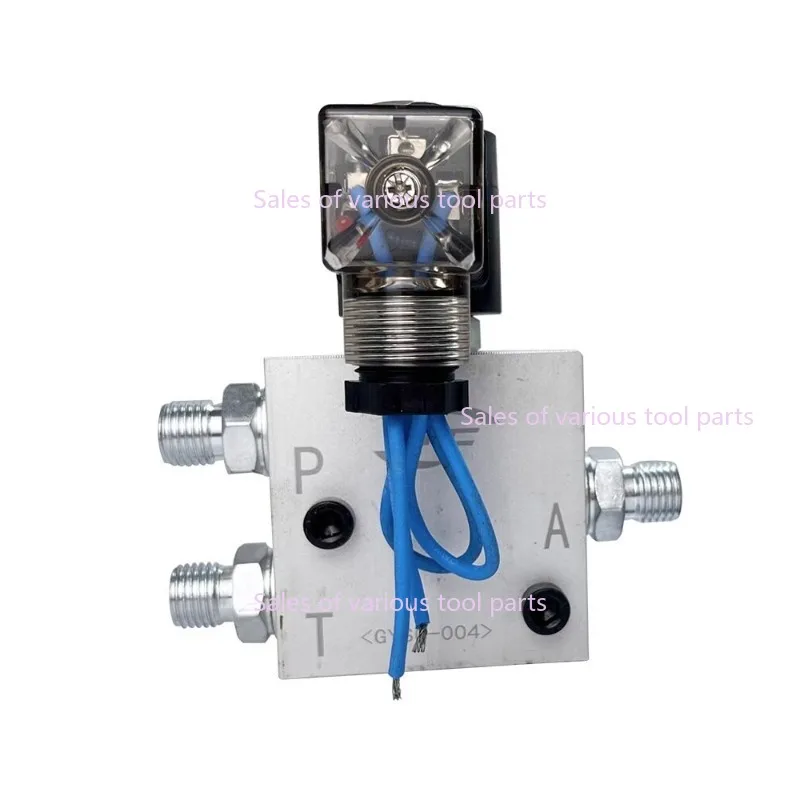 1PC Excavator Quick Change Connector Hydraulic Solenoid Valve 12V 24V Three-hole Three-way Valve