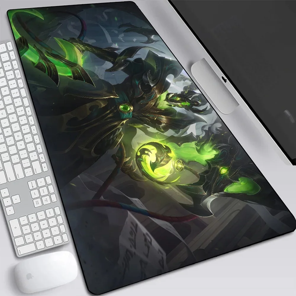 League of Legends Thresh Large Gaming Mouse Pad Computer Laptop Mousepad XXL Office Keyboard Pad Desk Mat PC Gamer Mouse Mat