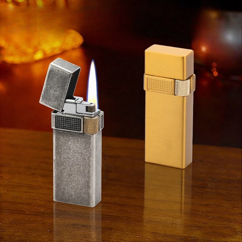 2026 New Retro Grinding Wheel Open Flame Kerosine Lighter Compact and High-End Men's Gift Portable Lighter
