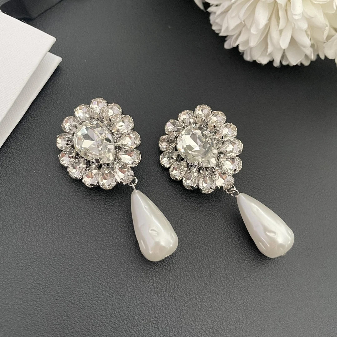 Europe Fashion Brand Crystal Pearl Earrings Ear Clip Women Top Quality Luxury Jewelry Famous Designer Trend