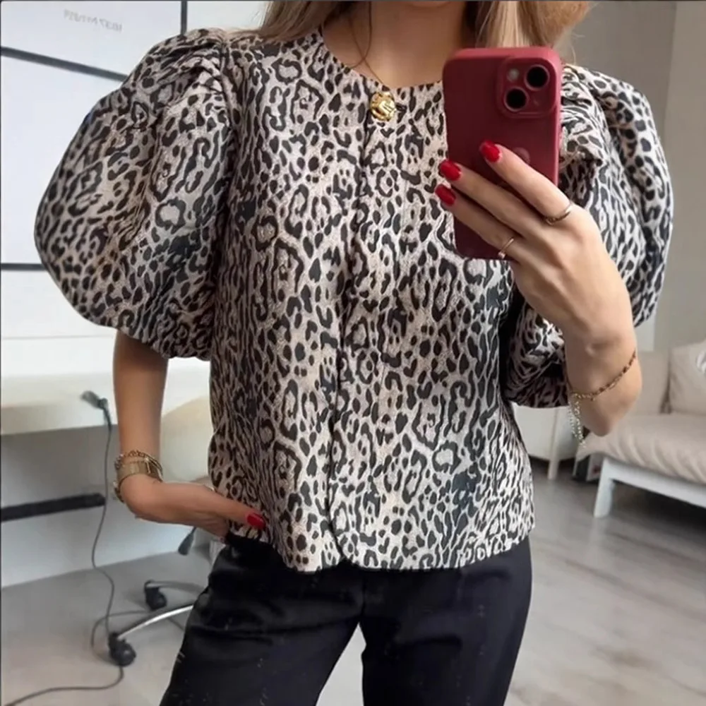 

2025 spring and summer European and American cross-border new fashion casual leopard print crew neck cardigan bubble sleeve top