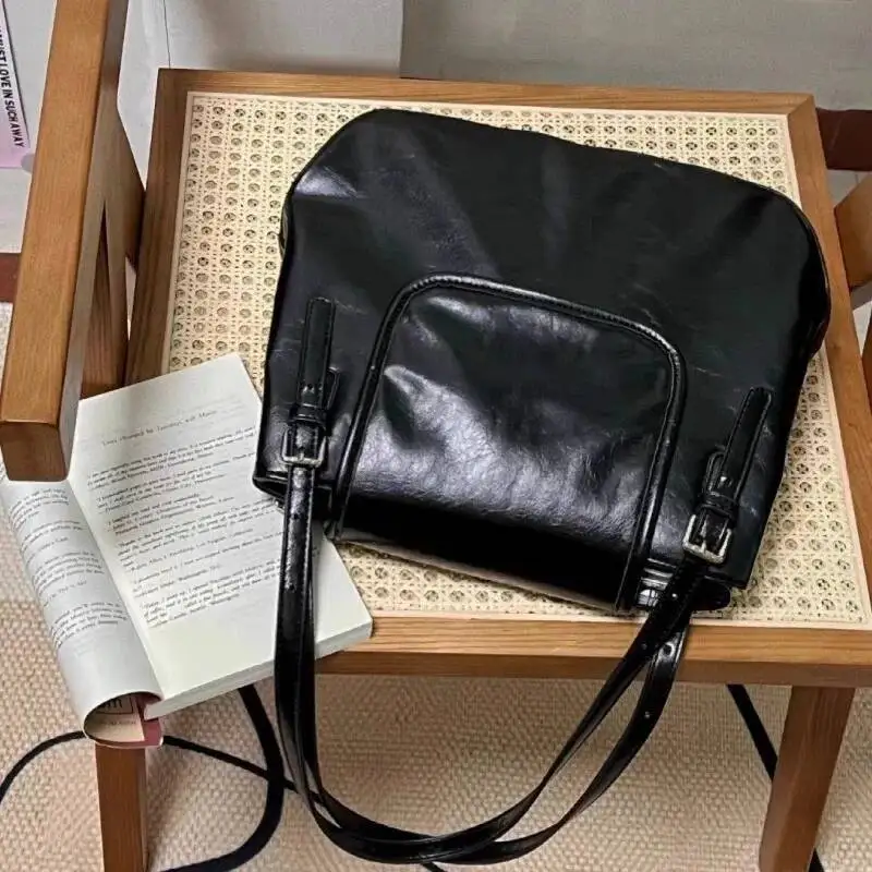 حقائب يد نسائية كلاسيكية بسيطة للمكتب تناسب الجميع حقيبة تحت الإبط غير رسمية ملابس الشارع الشهير حقائب كتف عصرية Y2k جمالية