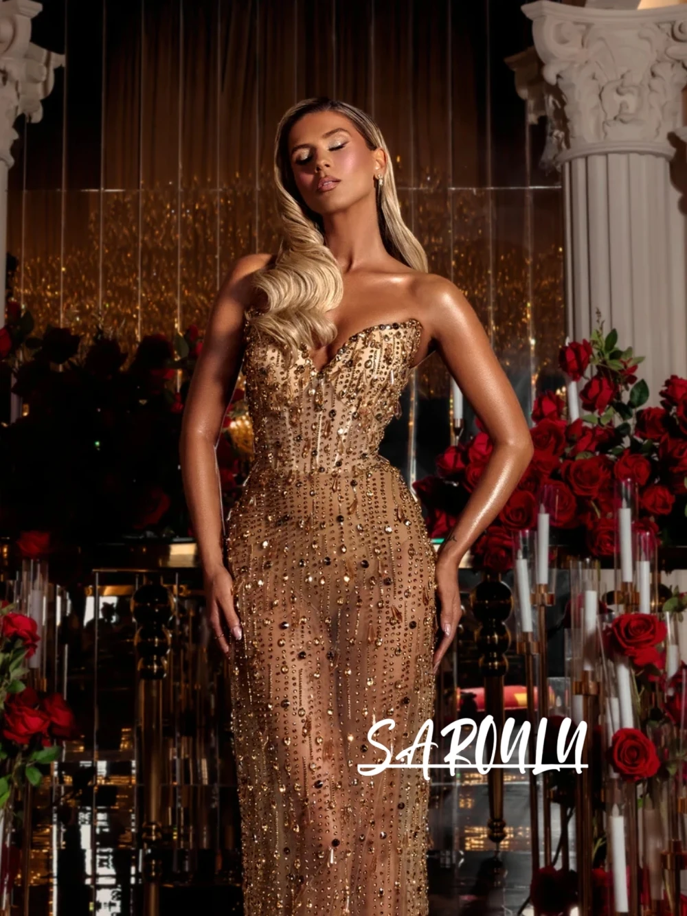 Charming Golden Crystals Evening Dress See Through Beaded V Neck Straight Prom Gown Customized Sparkling Opulent Party Wear